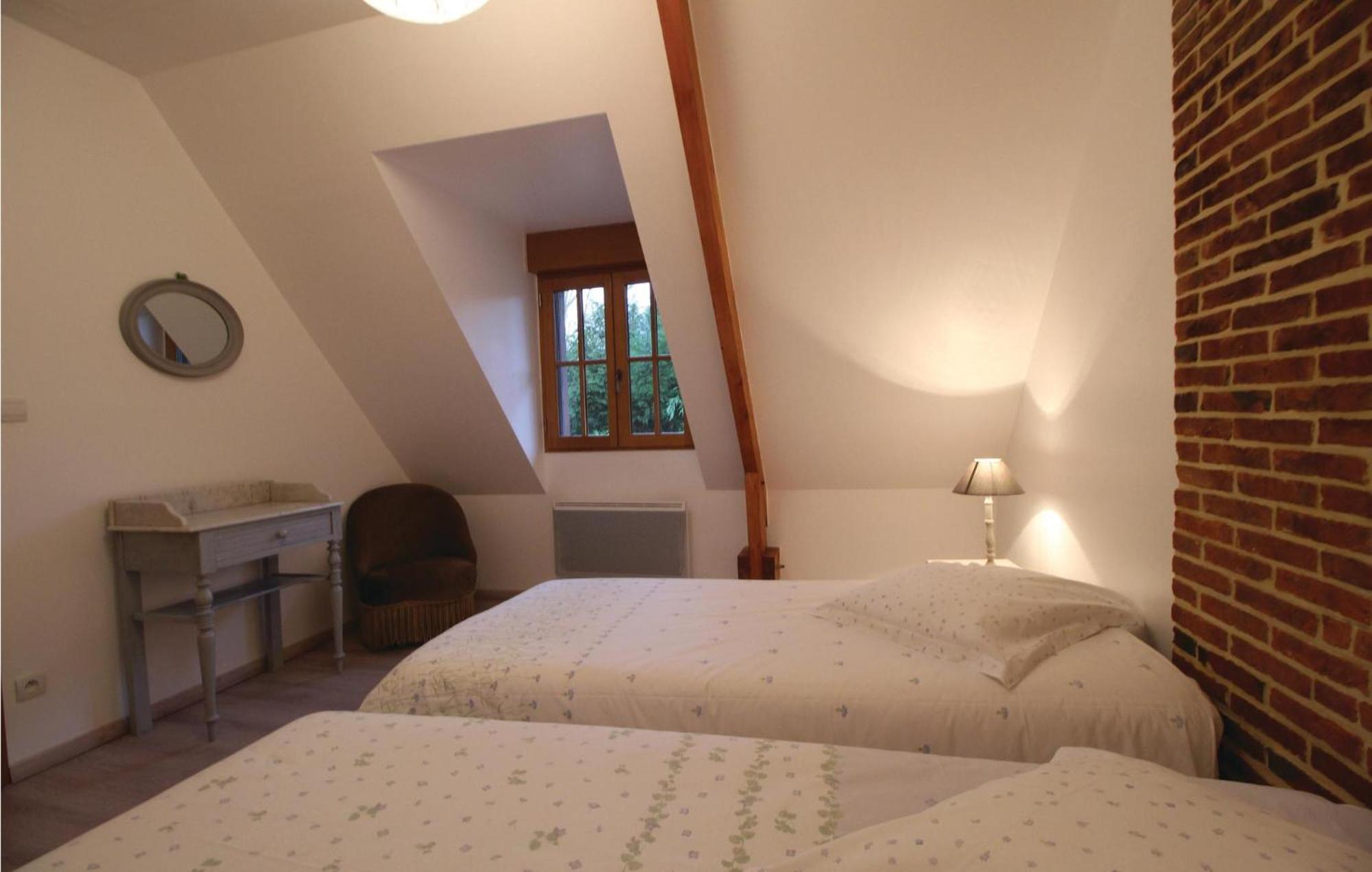 Beautiful Home In Le Bourg-Dun With Kitchen Buitenkant foto